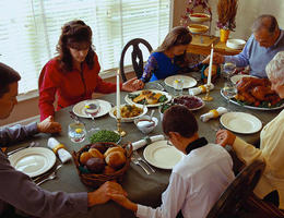 (Pictured: Chiara Lubich and the late Servant of God John Paul II)'Our giving opens the hands of God and He, in his providence, fills us with such an abundance that we can give again, and give more, and then receive again, and in this way we can meet the immense needs of many.' (Chiara Lubich) Image of (Pictured: Chiara Lubich and the late Servant of God John Paul II)'Our giving opens the hands of God and He, in his providence, fills us with such an abundance that we can give again, and give more, and then receive again, and in this way we can meet the immense needs of many.' (Chiara Lubich)