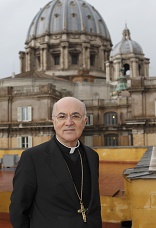Archbishop Carlo Maria Viganò Image of Archbishop Carlo Maria Viganò