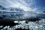 Scientists warn that ice melt is accelerating. Image of Scientists warn that ice melt is accelerating.