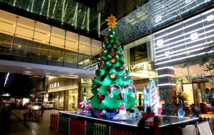 LEGO Christmas Tree. LEGO Christmas Tree.