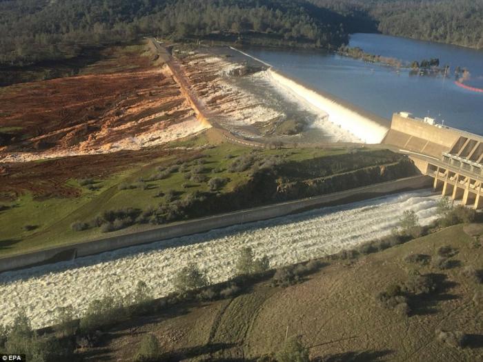 The emergency spillway at Oroville dam has never been used before now. The emergency spillway at Oroville dam has never been used before now.