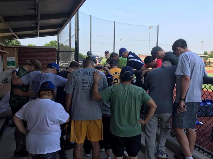 House Democrats were caught praying in the aftermath of the attack, which is curious because they often an promote anti-Christian agenda. House Democrats were caught praying in the aftermath of the attack, which is curious because they often an promote anti-Christian agenda.