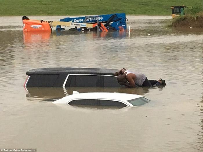 Hurricane Harvey aftermath 