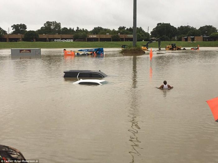 Hurricane Harvey aftermath 