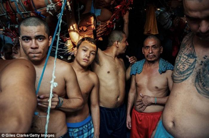 Dating salvadoran men