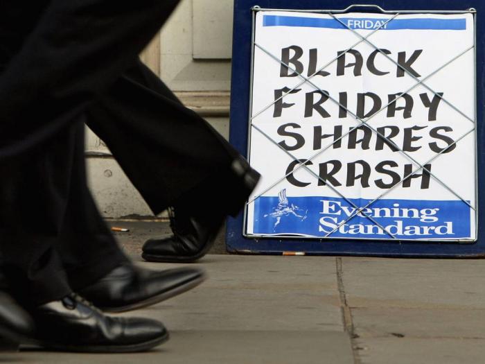 The Evening Standard headline board showing the words The Evening Standard headline board showing the words