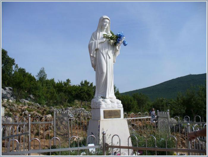 The Church of St. James the Greater has been the site of numerous holy apparitions. The Church of St. James the Greater has been the site of numerous holy apparitions.