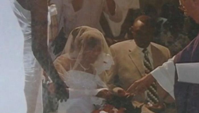The happy couple on their wedding day in 2011. Mr Wani described on Monday seeing his pregnant wife The happy couple on their wedding day in 2011. Mr Wani described on Monday seeing his pregnant wife
