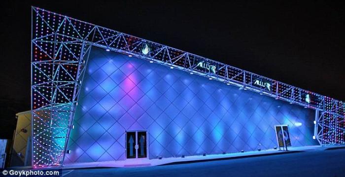 strip clubs in chicago suburbs Strip clubs in chicago suburbs