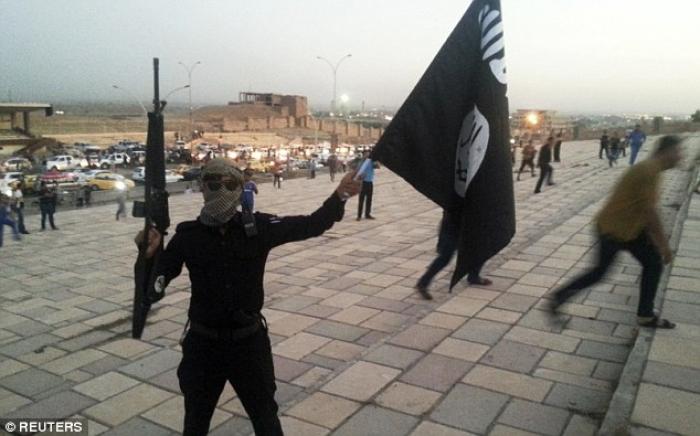 ISIS, a fearsome and deadly terror group that dominates much of Iraq and Syria, now includes some mi ISIS, a fearsome and deadly terror group that dominates much of Iraq and Syria, now includes some mi