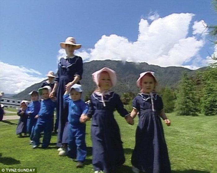 Family escapes bizarre New Zealand Christian cult to tell